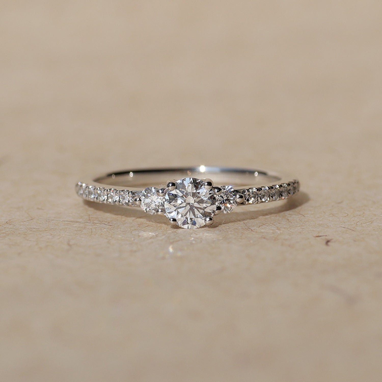 COMET 0.25ct – YUKA HOJO
