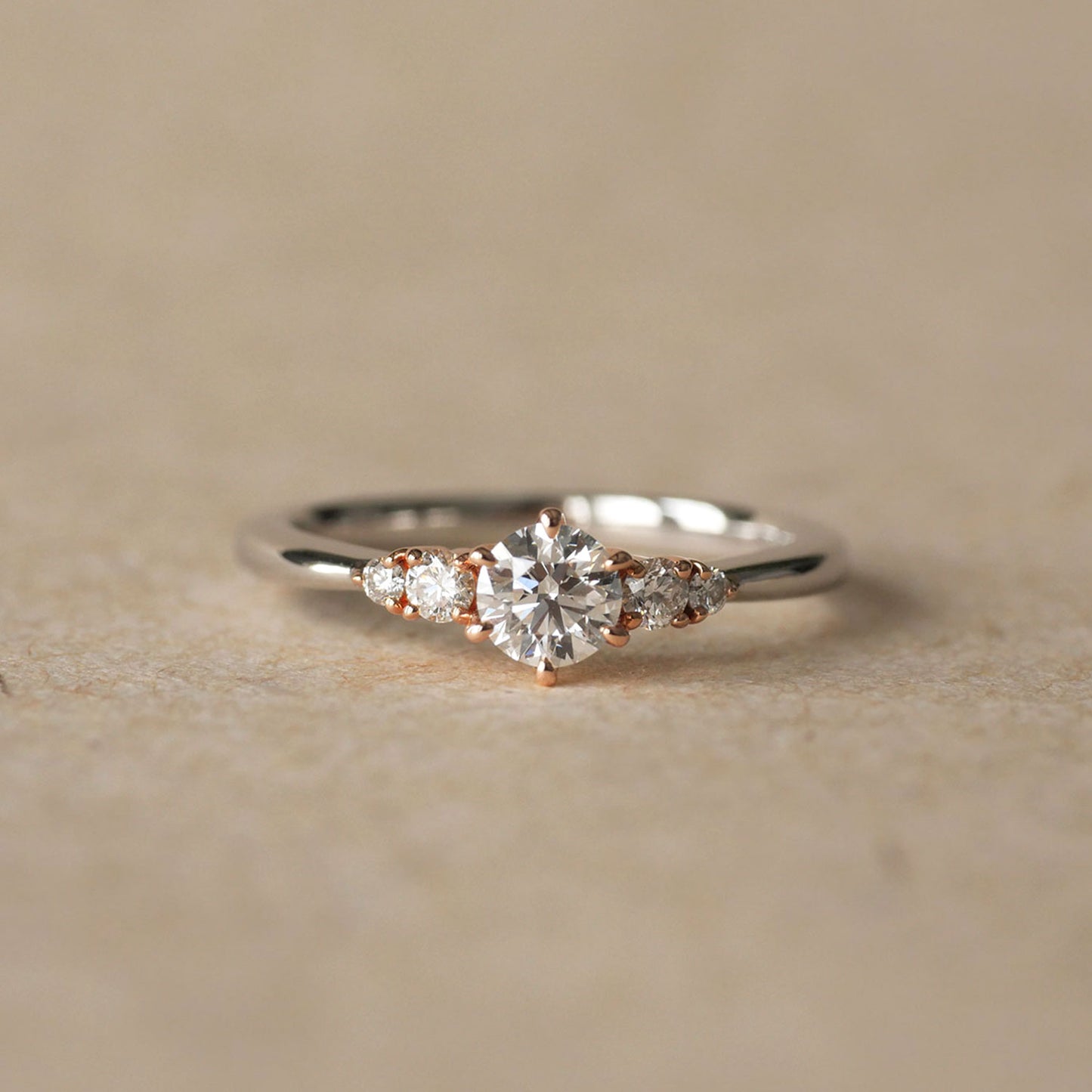 BOUQUET 0.3ct