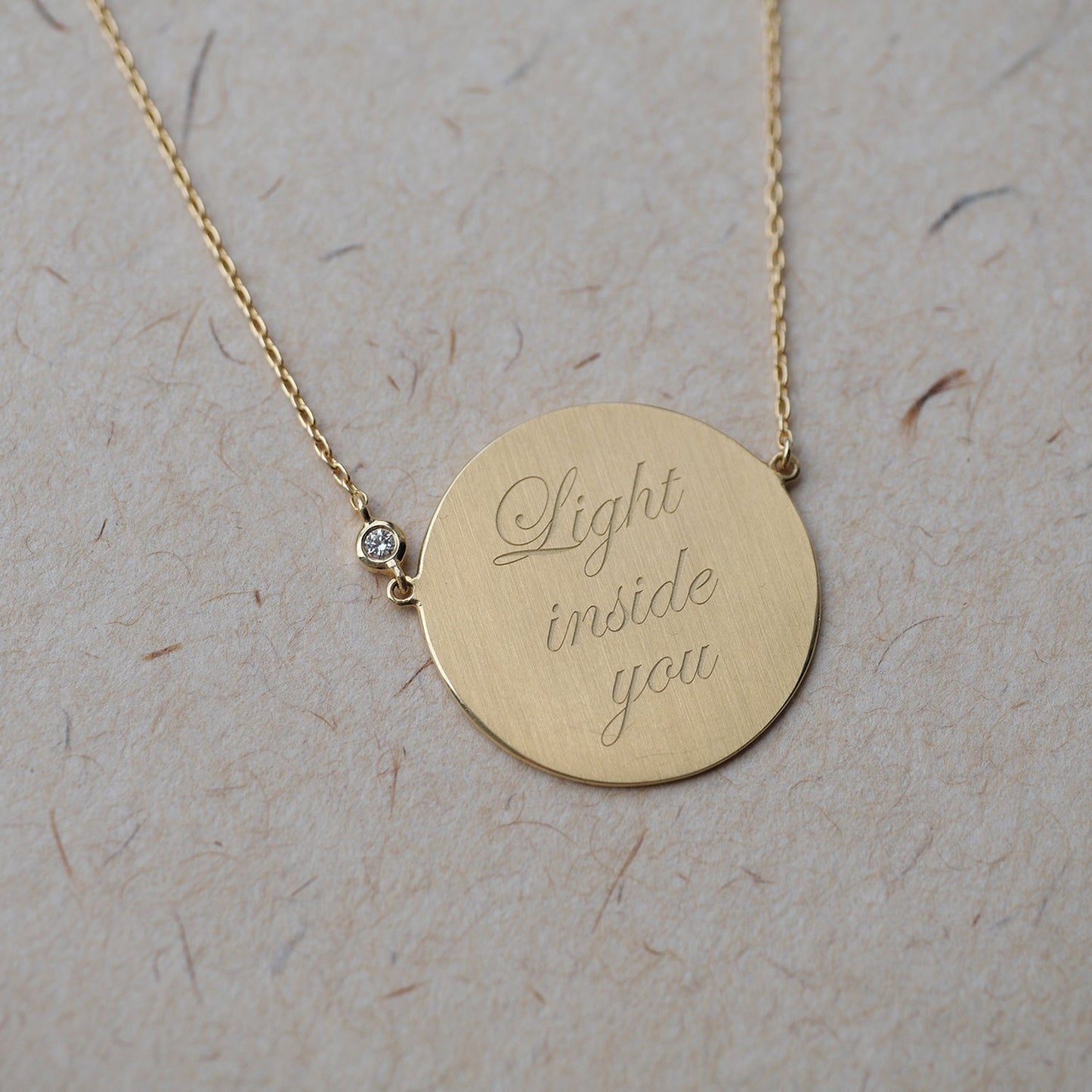 CARRY YOUR LOVE