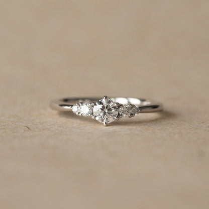BOUQUET 0.18ct