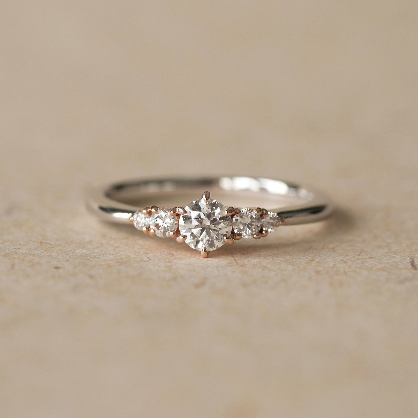 BOUQUET 0.18ct