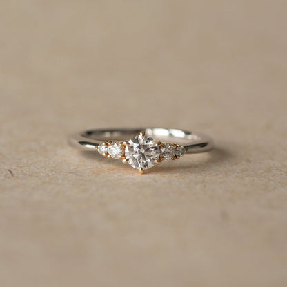 BOUQUET 0.18ct